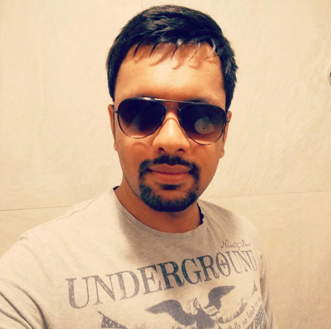 brijeshmasrani's tweet image. @HackerEarth Proud of winning 7/8 Hackathon as part of @teambroids. I LookUp 2 @blrdroid organizers. #IamHacker