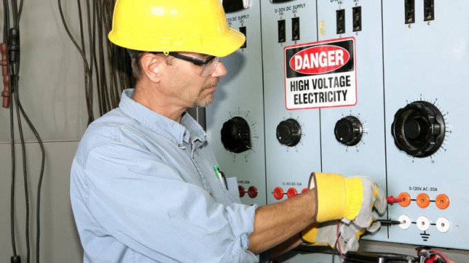 PerthPower's tweet image. Choosing the Right Commercial Electrician bit.ly/1Ps7k2w