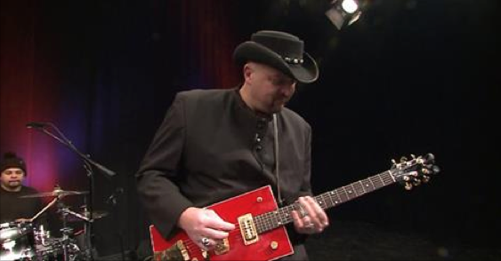 bluesAllstars's tweet image. Chicago Slim &amp;amp; Anji Brooks (@bluesAllstars) . .  Playin' Live @WGNMorningNews ! ! !
wgntv.com/2015/02/26/wgn…