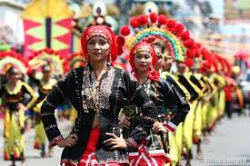 L0oTres's tweet photo. If Cebu City has "Sinulog", Davao City has "Kadayawan" https://t.co/GCKEo0WKCS
