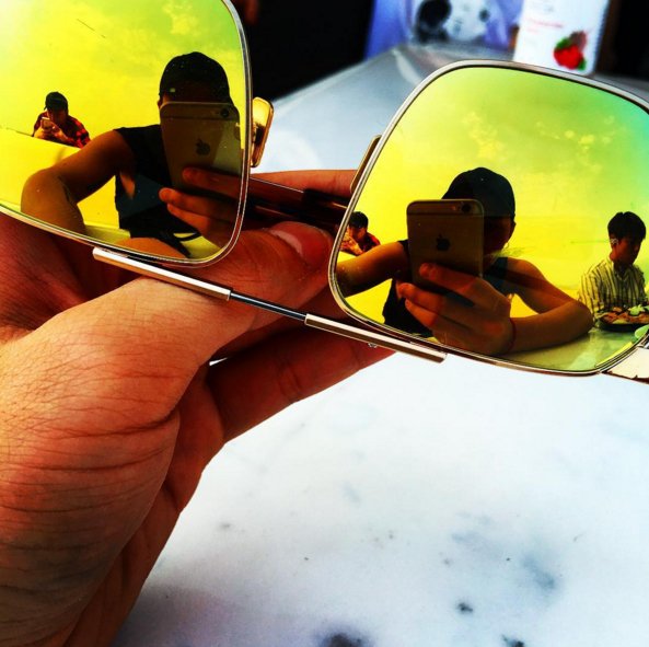 Embedded image permalink