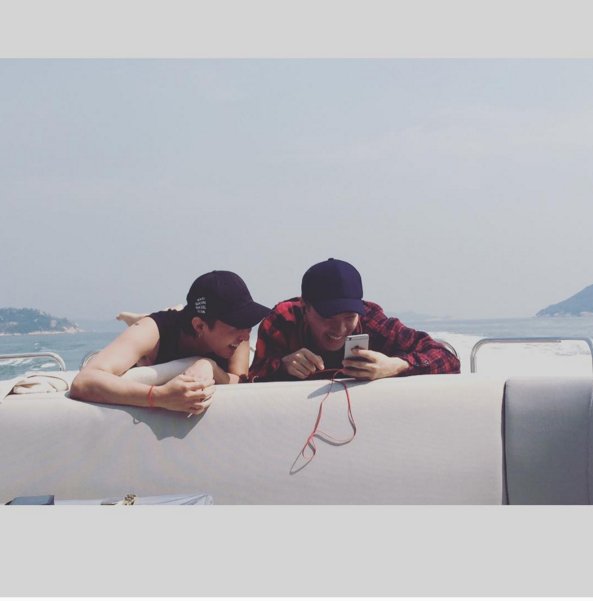 Embedded image permalink