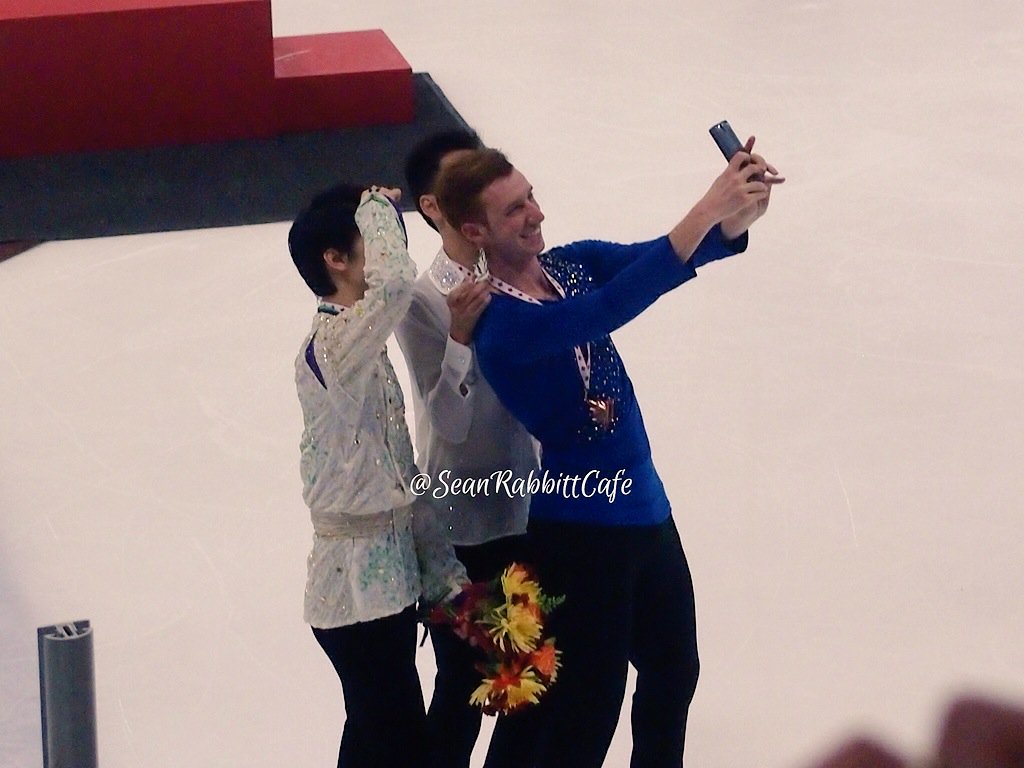 SeanRabbittCafe's tweet photo. オータムクラシックのお写真【表彰式6】
#ACI15 @SeanRabbitt https://t.co/9asZDiRVFW