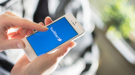 FluentUGerman's tweet image. 8 Great Twitter Accounts for Improving Your German - fluentu.com/german/blog/tw…