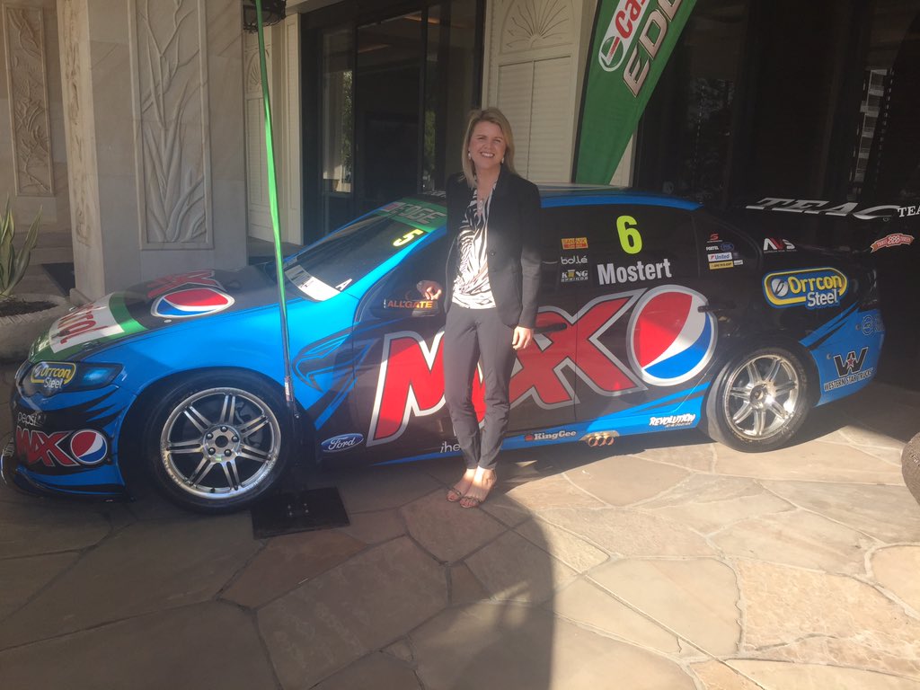 MatinaJewell's tweet image. First challenge today : get access to the venue where I&apos;m speaking as it is right at the GC600 track! #intAPAC