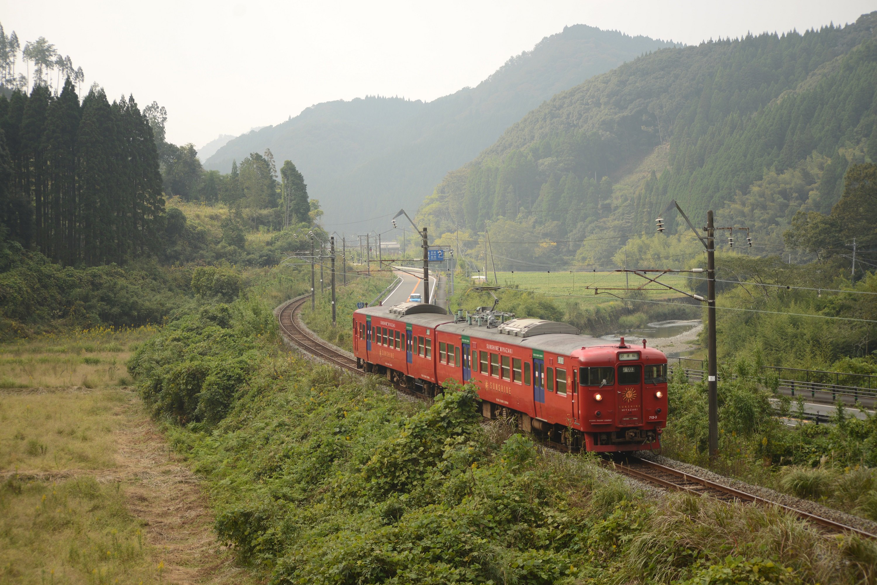 のんたそ 今日の試7724mは713系lk 3編成でした 延岡以南で撮ってもあんまりおもしろくないので宗太郎越えで撮影 前回の415よりゆっくりだったのでかなり先回りできました 北川 市棚 宗太郎 重岡 川原木 信 直川 T Co 1ponieq4uo