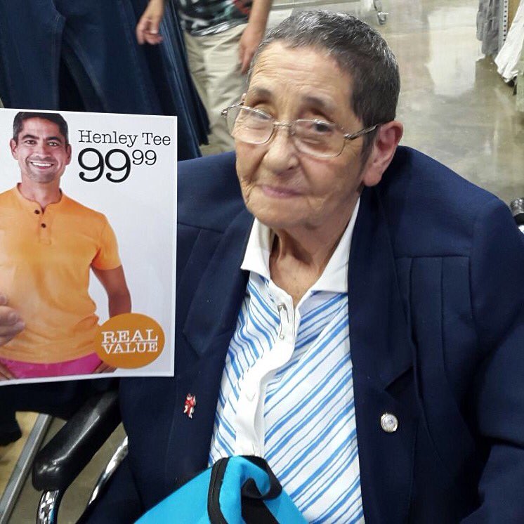dinovgomes's tweet photo. Mrs. Taylor reckons she found real value at @PicknPay! #picknpay #clothing #capetown #blog #fcmodels #premier https://t.co/GF2Cv4Z5jc