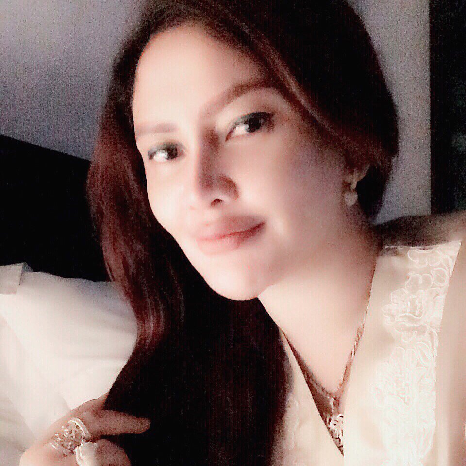 siscamellyana22 tweet picture