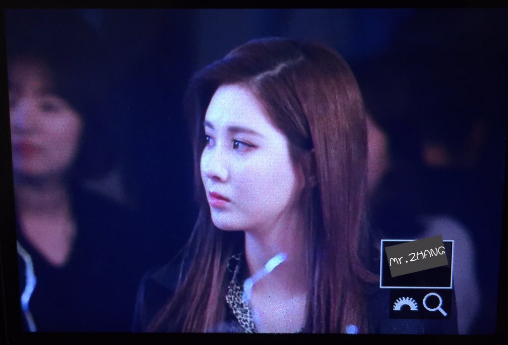 [PIC][21-10-2015]SeoHyun tham dự "HERA SEOUL FASHION WEEK S/S 2016 'MAG&LOGAN'" vào trưa nay CR0m8A1UsAAEsb_