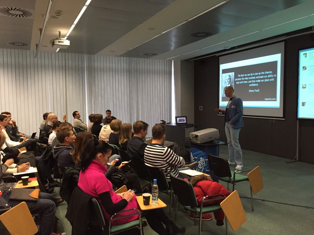 andrazstalec's tweet image. .@egilsb opening our conference #winwithdata