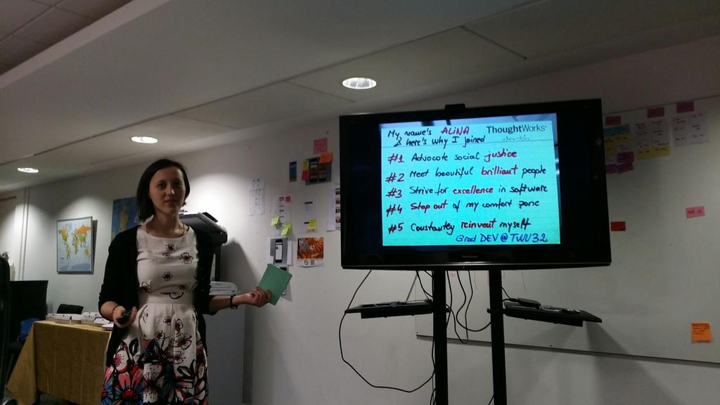 carlsy77's tweet image. @AlinaBalusescu giving a talk on her life as a developer #ald2015 #whyThoughtWorks #exchangeknowledge #amazingpeople