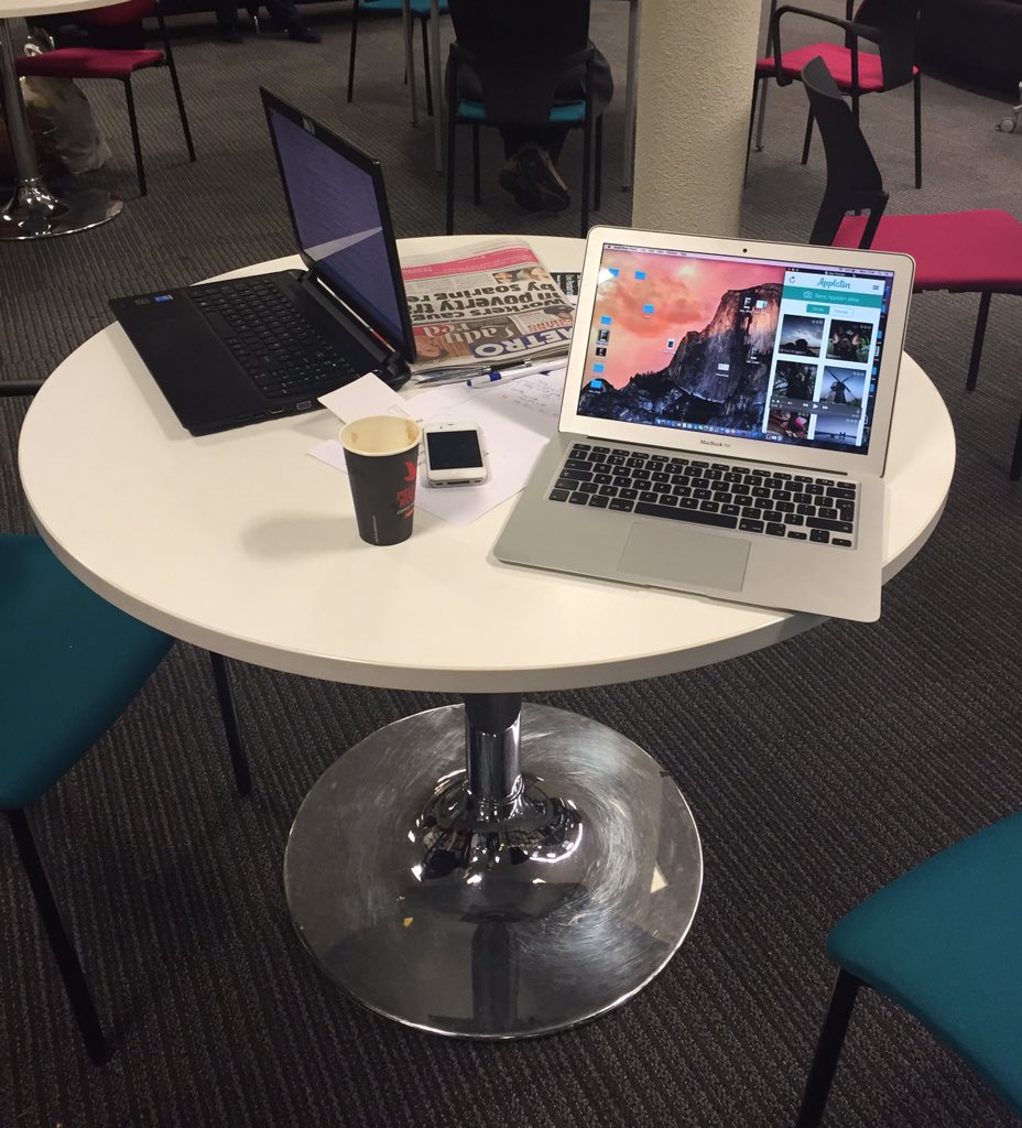 Applatin_app's tweet photo. Working today on @Applatin_app ! #startup #jigsawpuzzles https://t.co/EnZX8N48tr