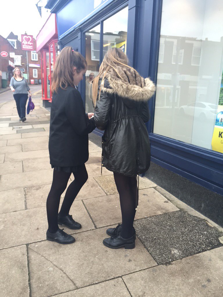 geography captains inspiring the next generation of top geographers on the year 8 trip 🙇🏼🌎🌏🌍