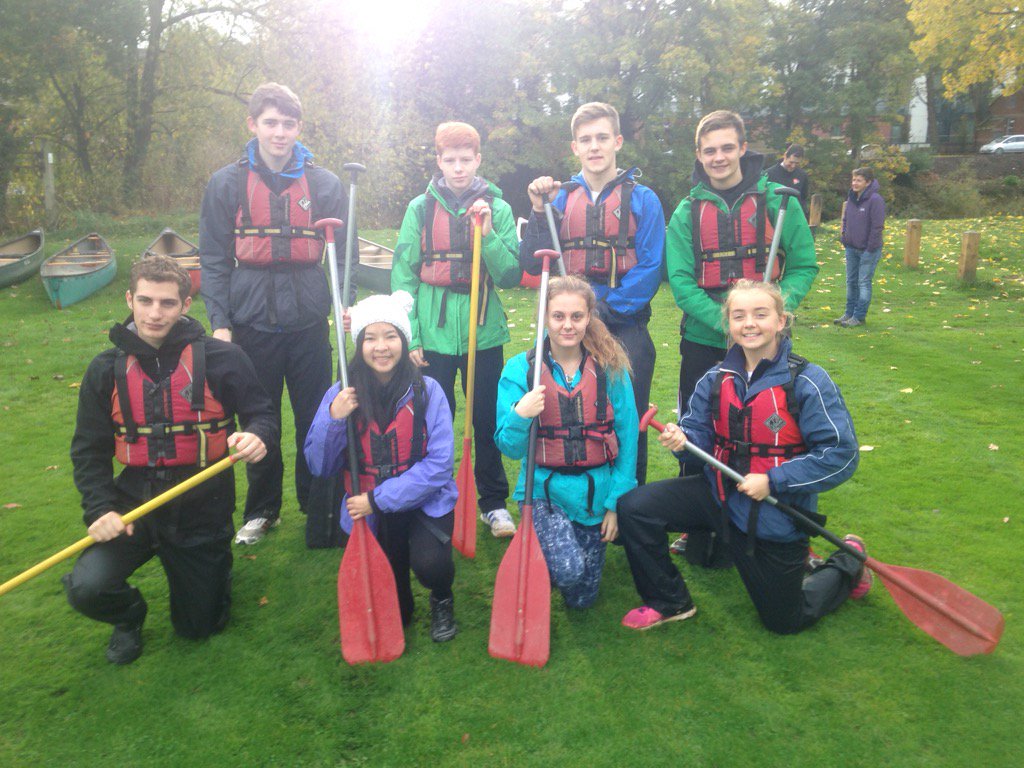 ellesmeresport's tweet photo. Gold D of E canoeists ready for action https://t.co/dIncJtDGAq