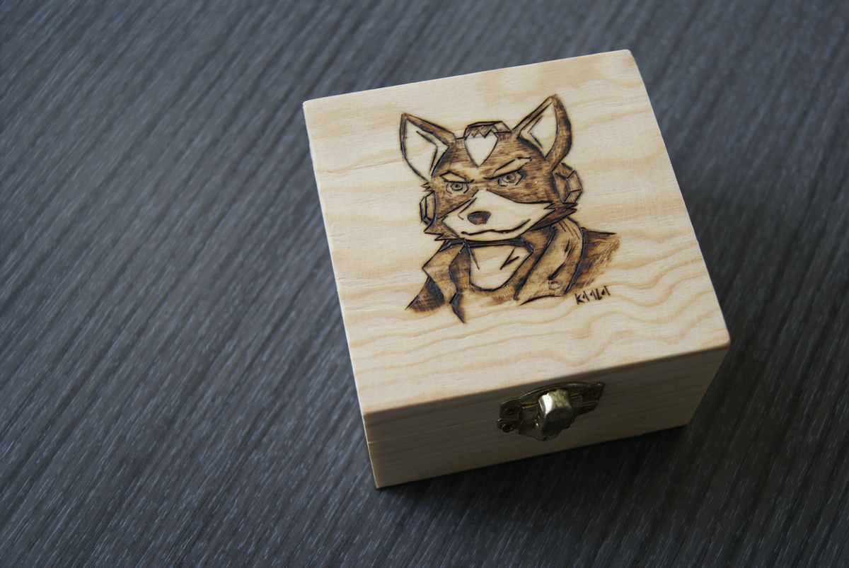 HBArtesania's tweet photo. Ultimando detalles para la #cificon ^^
#handmade #pirography #starfox #foxMcCloud #Ringdingdingdingdingeringeding https://t.co/hiHqO42One
