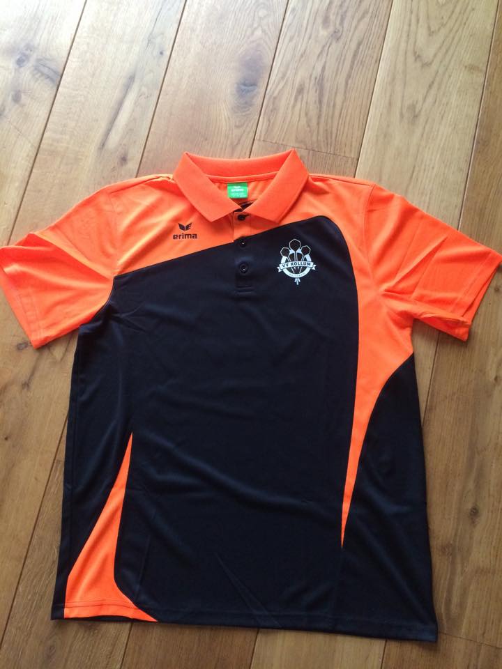 MuskITeersweb's tweet image. Ook dit jaar shirtsponsor van VV Kollum #Darts Heel veel succes mannen! #darts #website #webdesign #gameon