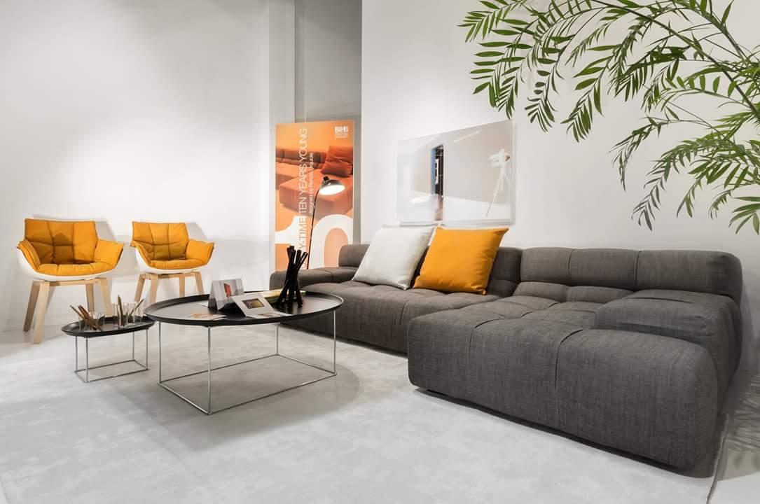 BeB_Italia's tweet photo. Ten years of a timeless piece of design.
@ Vicente Navarro Diseño Interior
#10years #happyBday #tuftytime #bebitalia https://t.co/fnmTVMLcHJ