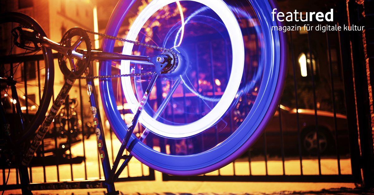 vodafone_de's tweet photo. Spot aus, Licht an – #Balight zaubert farbige Animationen zwischen Deine Fahrradspeichen. https://t.co/J4P69I3Sxj https://t.co/kkBadXQxQY