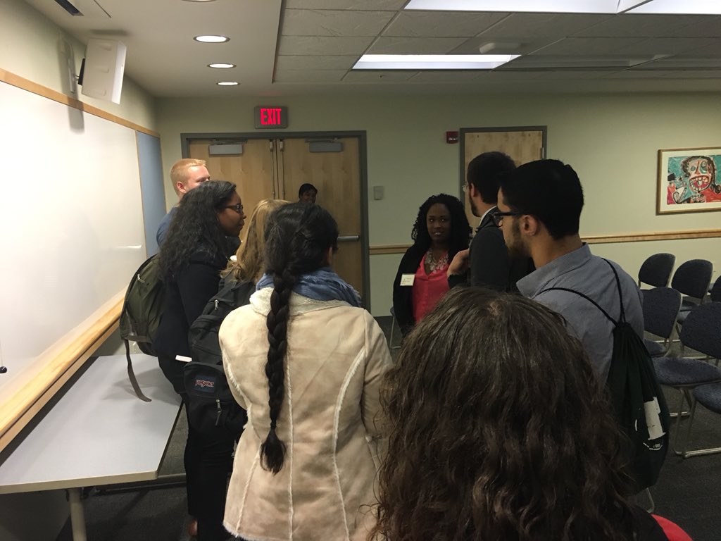 SabinaWTOP's tweet photo. Students asking @mzMichGarcia questions during the #OzMediaSummit break out session. @OzMediaSummit https://t.co/TiBVcXeFJk