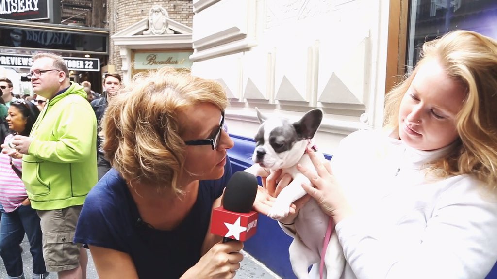 Ella is @broadwaycom famous with @Susan_Blackwell at the #BwayFlea. Obvs.