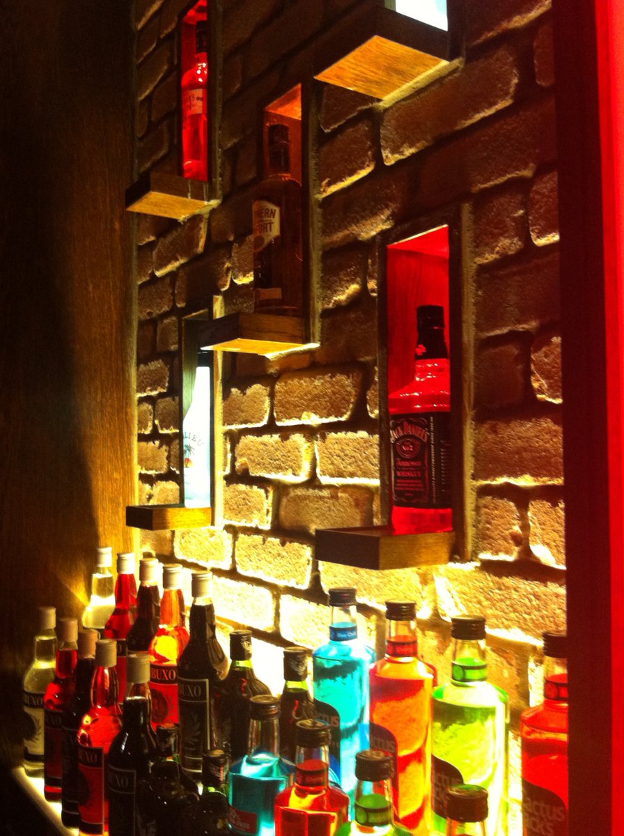 bsddesignassoc's tweet photo. More from our portfolio!
#bardesign #sculptedmdf #timberdetails https://t.co/DH71ihT1gv