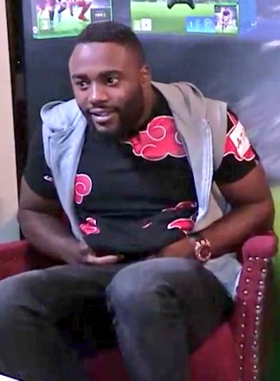 Quand t au peno et que tu veux pas que ton pote voit ou tu tire <a href="/CyprienGaming/">Bigorneaux & Coquillages</a> <a href="/xSqueeZie/">M8 Squeezie</a> <a href="/MisterVonline/">Mister V</a> <a href="/GRADIDUR/">GRADUR</a> 😂