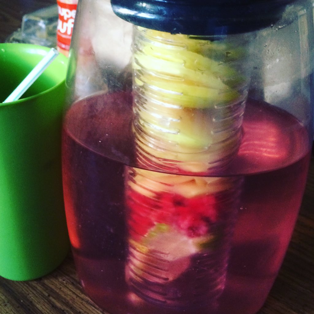 ApacheMagicBlog's tweet image. Green Apple, Lime &amp;amp; Raspberry water. #yum so much better than store bought #juice !! #apachelife #healthy #thanksmom