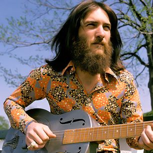 HAPPY BIRTHDAY to Steve Cropper, guitarist extraordinaire! 
