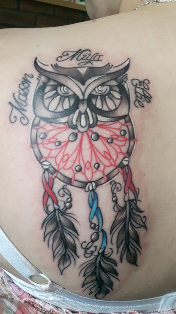 Meridithia's tweet image. My new awsome tattoo done by Dan from dexterity ink in Wrexham ☆☆☆☆☆