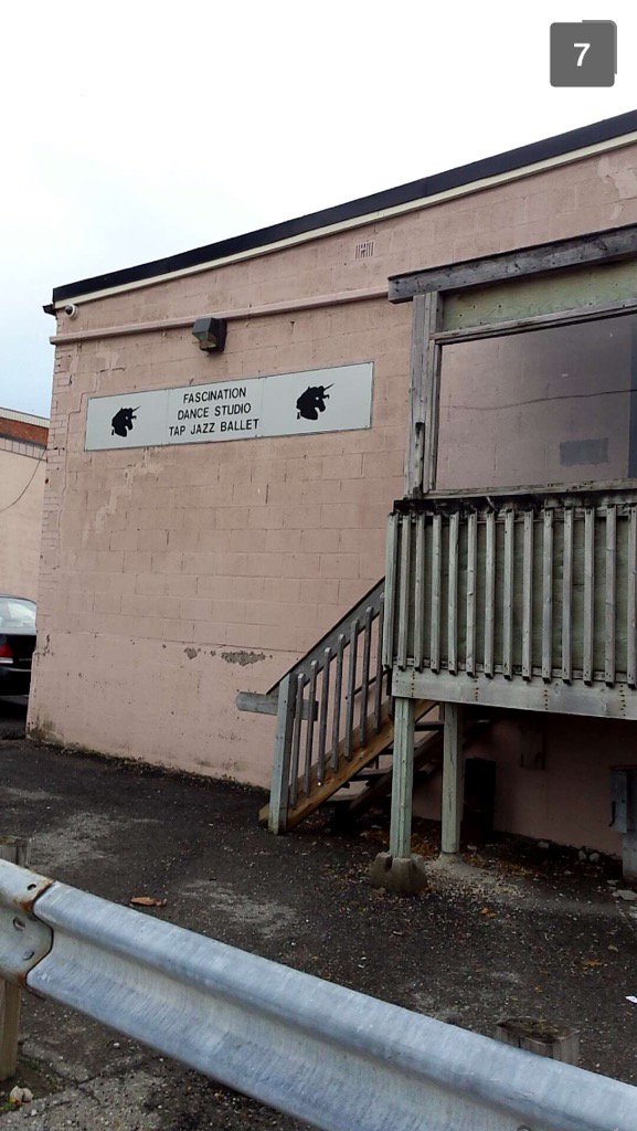 megdanso's tweet image. When your brother sends you this and it breaks your damn heart 😔 #myoldhome