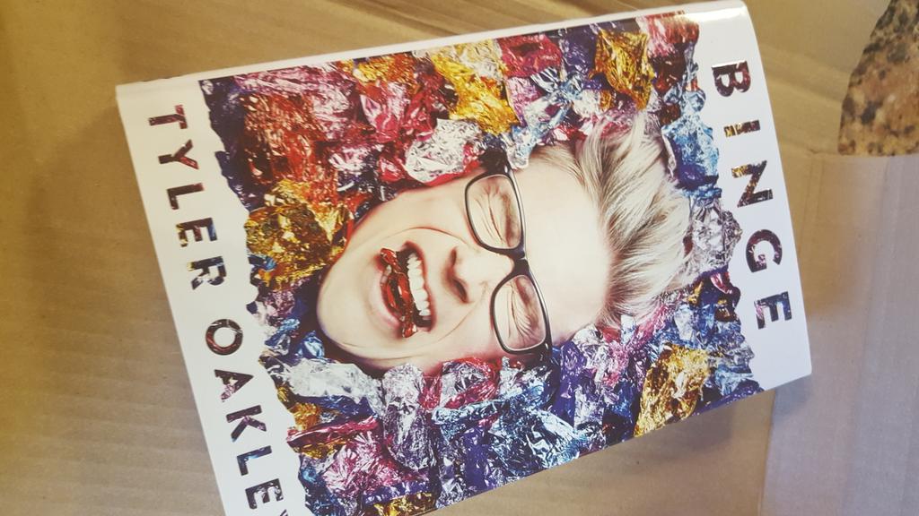 Red_Zer's tweet image. Got me book #OurBingeSelfies