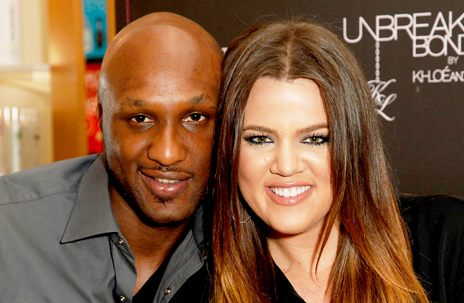 usweekly's tweet photo. Khloe Kardashian and Lamar Odom are dismissing their divorce case, Us Weekly can confirm:  https://t.co/jYjXU1DnNS https://t.co/BnOTIeLohq