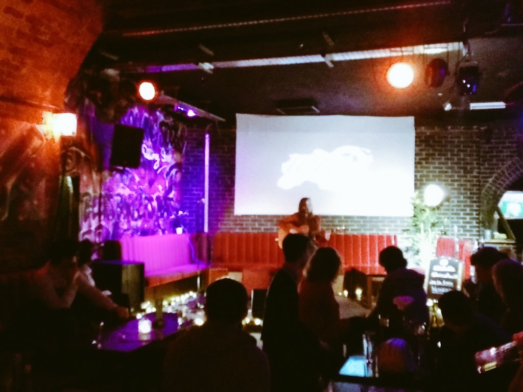 AidanPeppin's tweet photo. It's good to be back home. #untitledmic @UntitledMusicUK https://t.co/LhSlQNmvbt