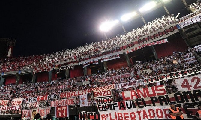 RiverLPM's tweet photo. #River vendió unas 52.000 entradas para el partido ante Chapecoense. Recaudó $ 11.000.000 https://t.co/y3ghnW5EyU https://t.co/wORMiOHmZU