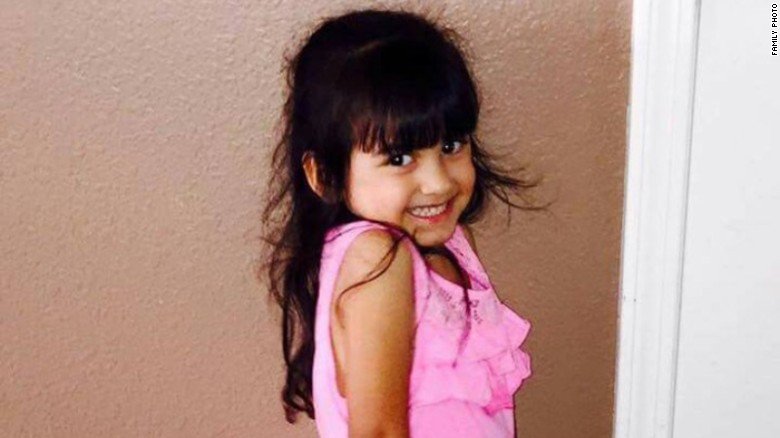 CNN's tweet image. 4-year-old girl shot fatally during "road rage incident" in New Mexico, police say cnn.it/1NUNr43