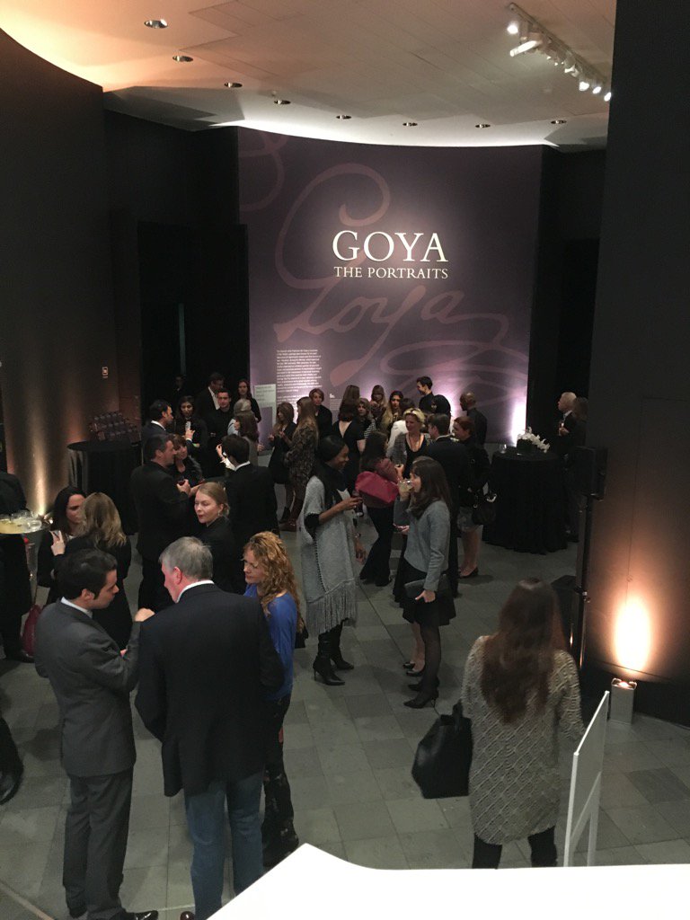 Thank you <a href="/Dior/">Dior</a> how lucky are we to enjoy the Portraits #Goya #nationalgallery