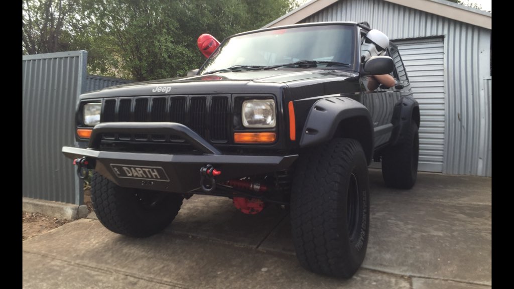 SeanyLahiff's tweet photo. @nova919 my DARTH JEEP https://t.co/BNrHInPlWZ