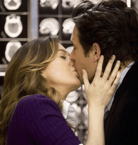 GreysThinkers's tweet photo. Look at Derek's lips over Meredith's top lip! Talk about epic passion kissing! :) #MerDer #TakeMeBackToTheBeginning https://t.co/9fdIZeaU2v