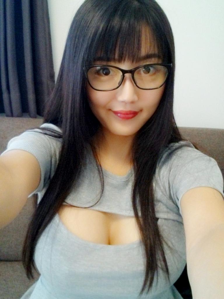 TW Pornstars - 奥菜アンナ. Twitter. デジタルアークさんで撮影だよ(,,> <,,)♡ 今日は痴女約だよん＼(^o^)／.  3:14 AM - 22 Oct 2015