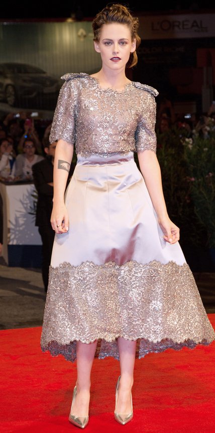 InStyle's tweet photo. We love Kristen Stewart for her high-fashion with an edge style: https://t.co/N0TVvDOy2v #InStyleBestDressed https://t.co/lOuR4ilrQb