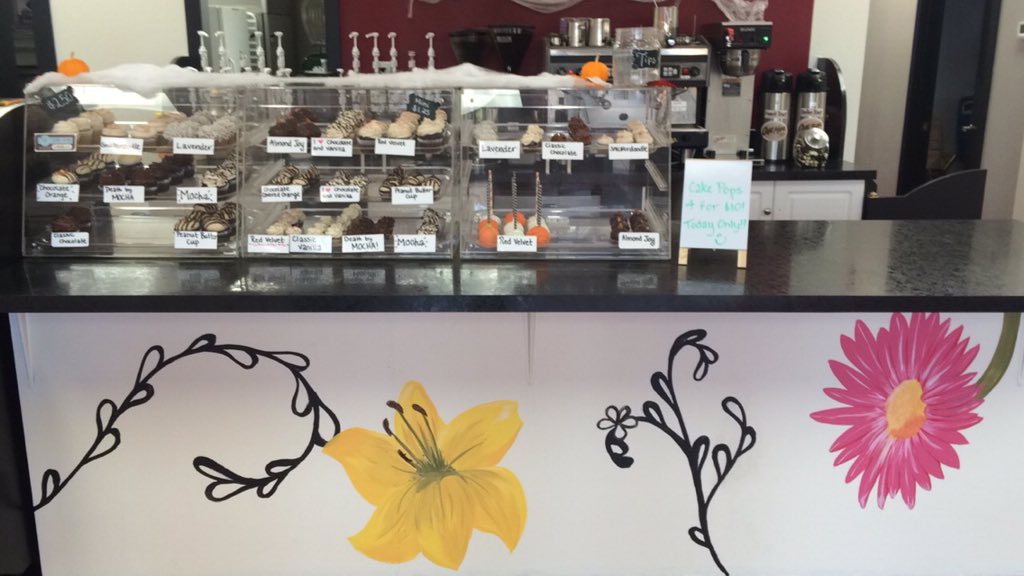The Divine Cupcake tweet media