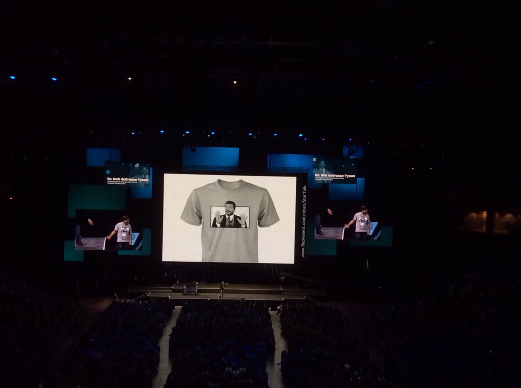 lix's tweet image. Wearing the right t-shirt at the right time #Tableau #data15 #tableau2015 @neiltyson