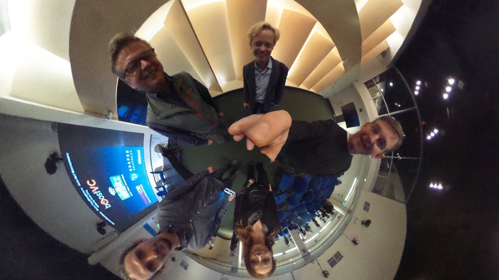 WebMan003's tweet image. #bitpanel @BoostVC with @CoinBeyond and @brockpierce thanks @Airbitz @PerkinsCoieLLP @HeroCitySpace #Bitcoin