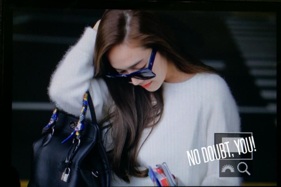 [PIC][22-10-2015]Jessica trở về Hàn Quốc vào trưa nay CR5ifiKVAAAPfI1
