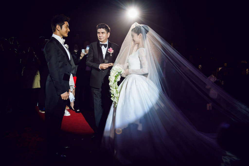 You Have to See This Outrageous $31 Million Wedding bit.ly/1jCcbBs
