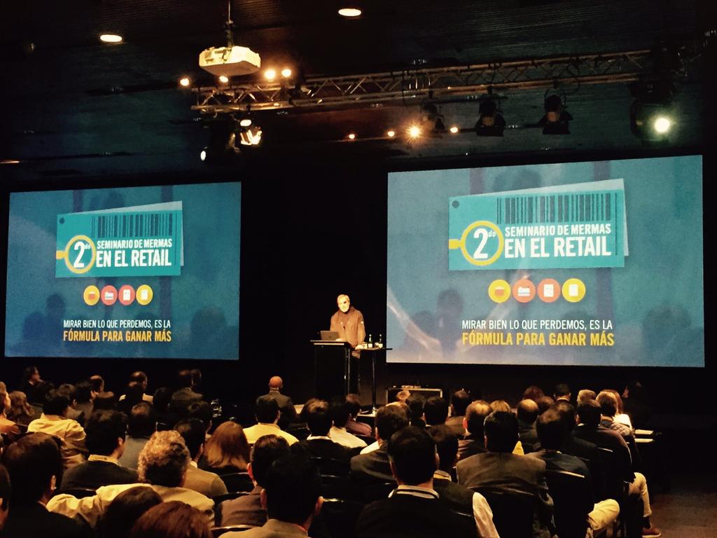 ALTOCompany's tweet photo. Santiago Pavlovic dando por iniciado el II Seminario de Mermas en Retail, organizado por ALTO y Cámara de Comercio https://t.co/dHRobVOwZw