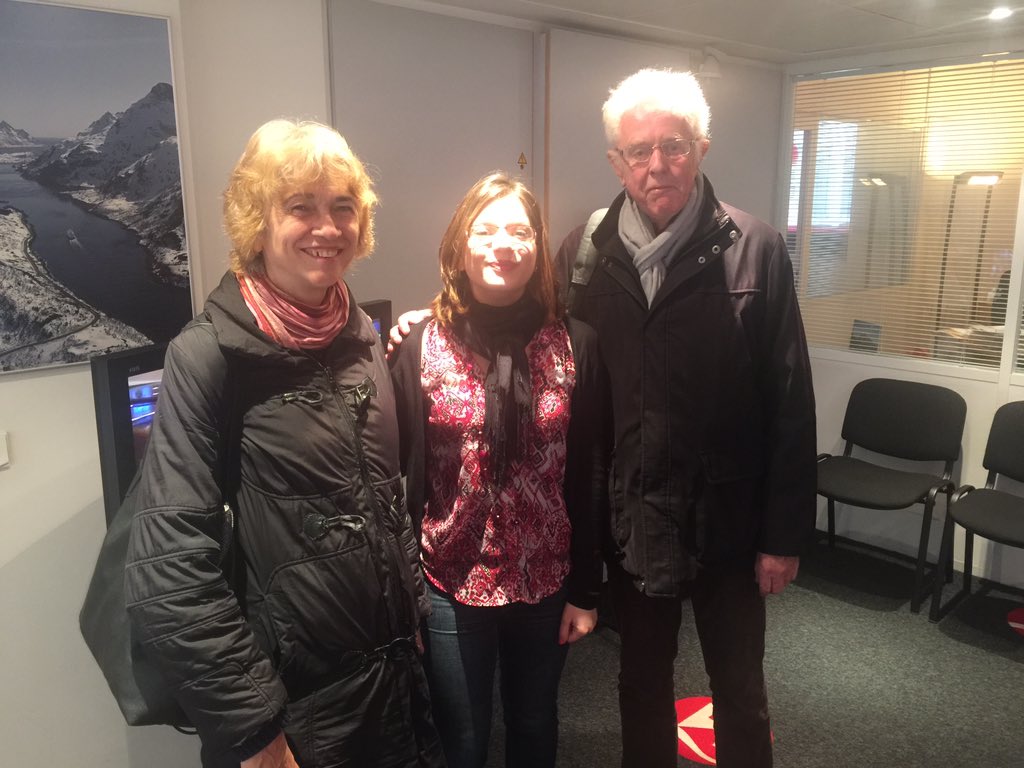 arild44's tweet image. I love the fact that we take walk in customers in our office in Paris.