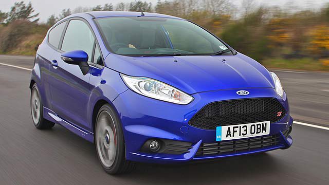 As far as #HotHatchbacks go it doesn't really get better than the Ford Fiesta St-3. Dream Car.