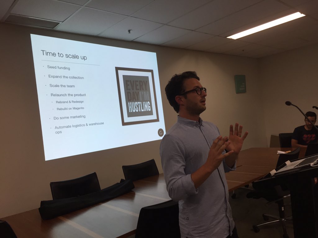 bigyahu's tweet photo. #collabconsumption as @ilterdumduz demos @glamcornerau #phsyd https://t.co/JeUrDLzmqS