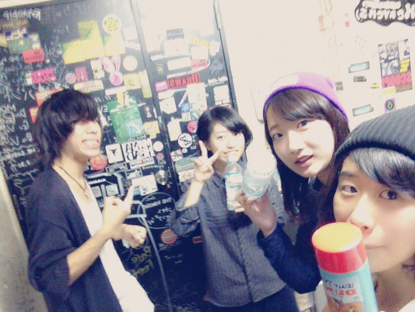 absolutezero_4's tweet image. ﾍｲｯ！！！！